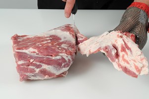 Lamb Spatchcock (shoulder) Meat Cut Spec Step 4